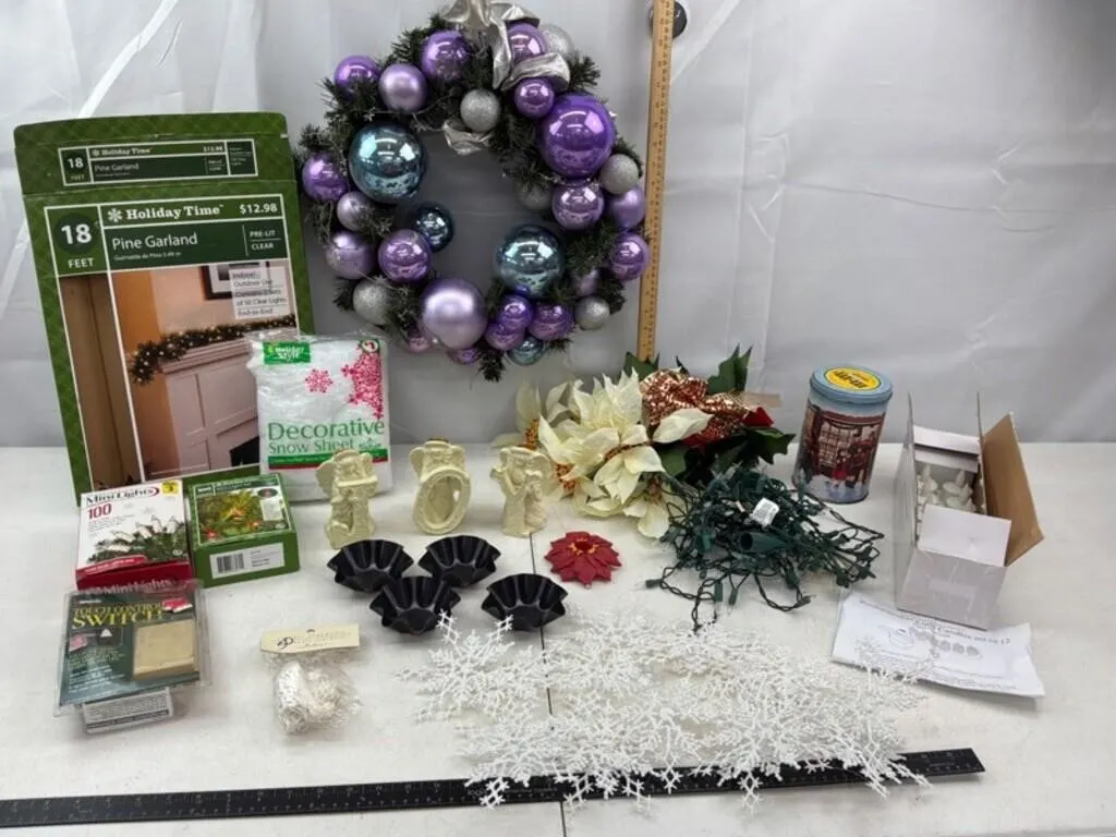 Christmas Decor Mixed Lot - Wreath, Lights