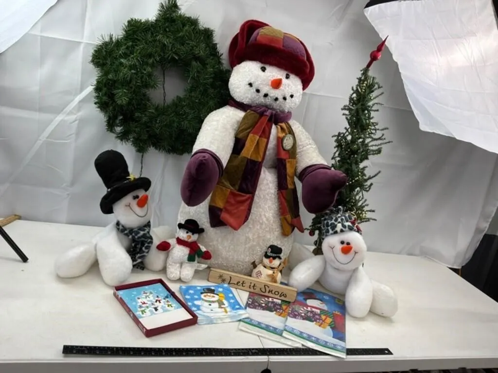 Snowman Christmas Decor Assortment (Lot of 10)