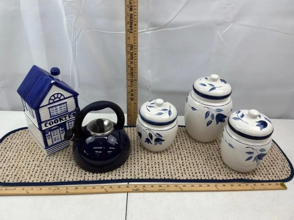 KitchenAid Kettle & Blue-White Kitchen Group (6pc)
