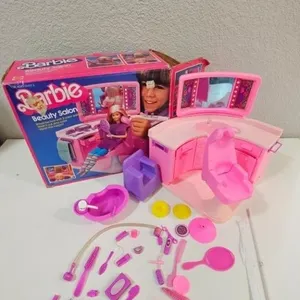 Vintage Barbie Beauty Salon Playset
