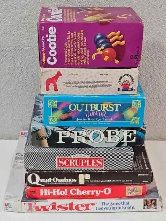 Vintage Classic Board Games Assortment (8pc)