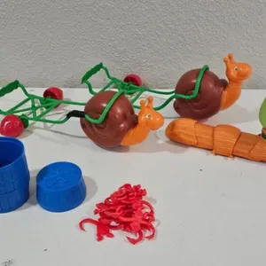 Barrel of Monkeys & Pull Toys (Lot of 5)