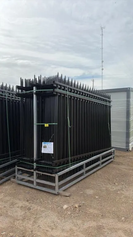 24 pieces of 10ft galvanized fencing