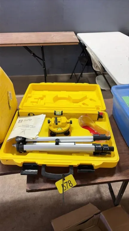 Laser level