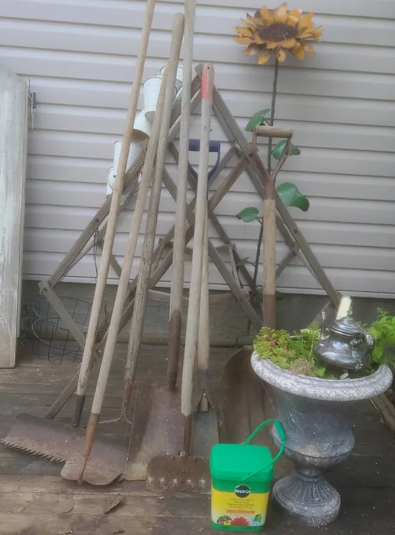 Garden Tools, Decorative Metal Sunflower, Plant Stand, Planters