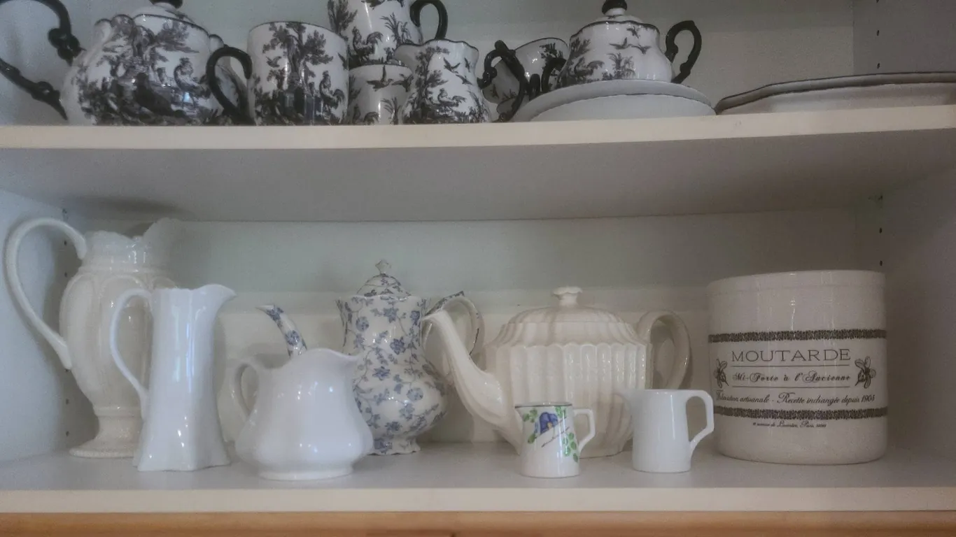 Porcelain and China Teapots, Pitchers, and Creamers Lot