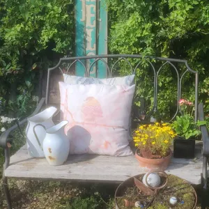 Outdoor Garden Bench with Cast Iron Frame and Wooden Slats