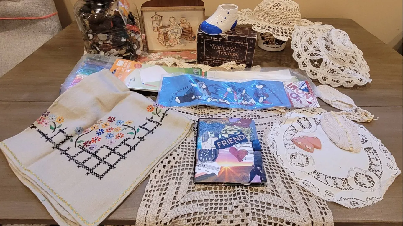 Craft Lot with Button Jar, Crochet Hats, Doilies
