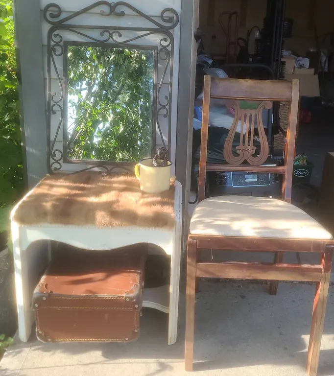 Stakmore Folding Chair, Vintage Suitcase, Stool, Hook, Mug & Mirror Lot