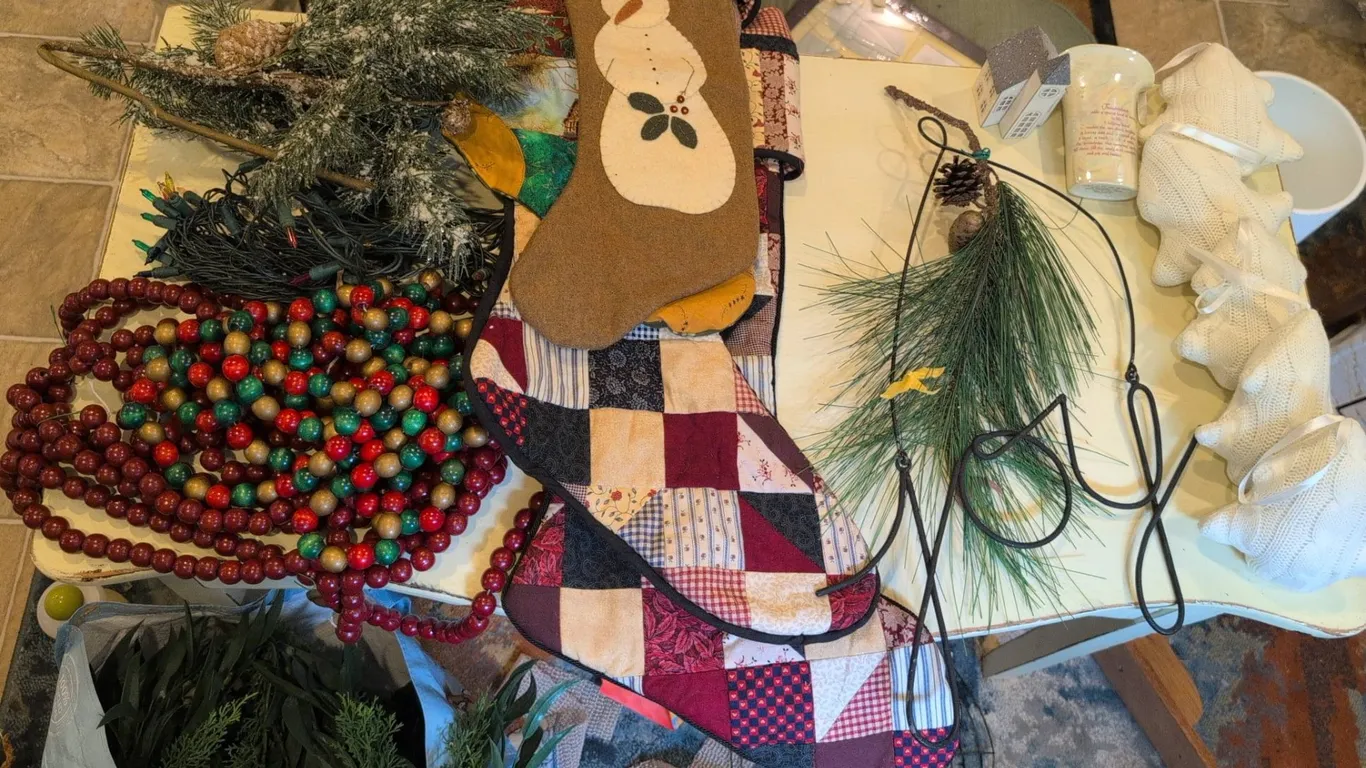 Christmas Décor Stockings Garland Pinecones And Ornaments