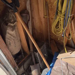 Yard Tools, Garden Shovel With Wood Handle, Ropes, Horse Tack