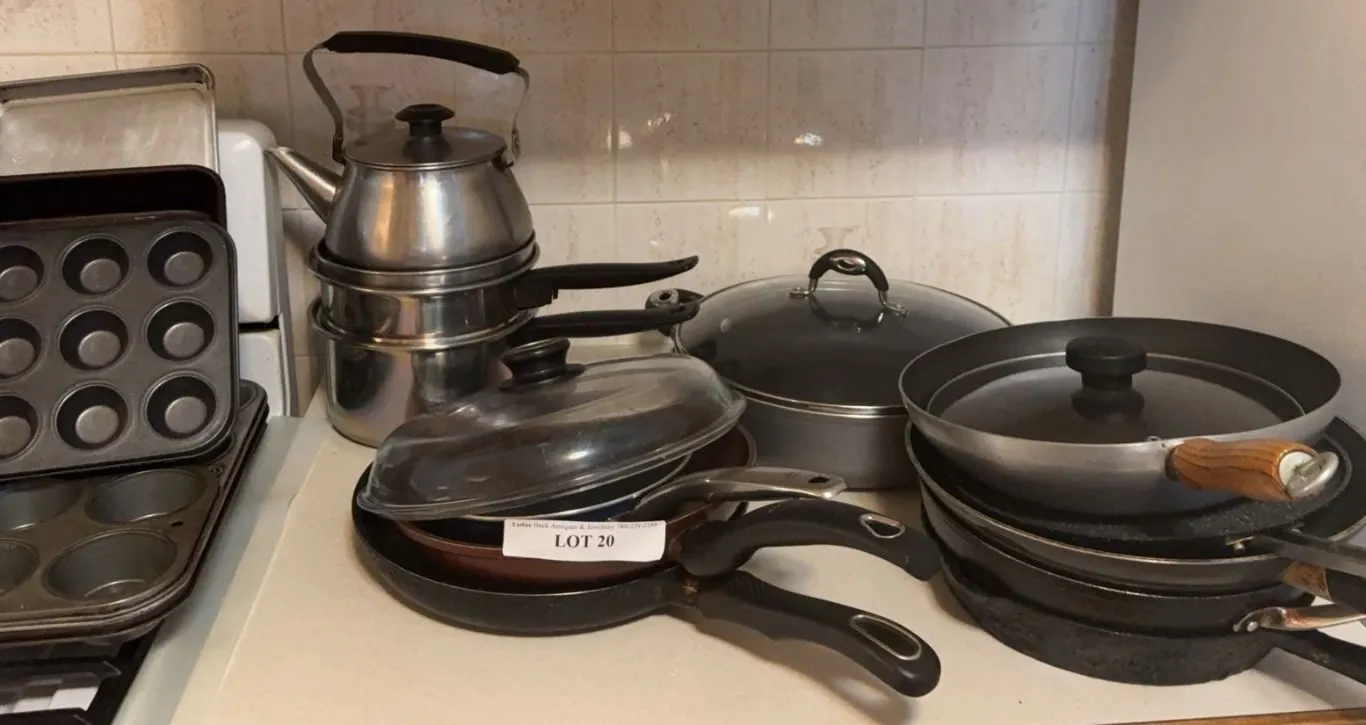 Cookware Including Bialetti Pans