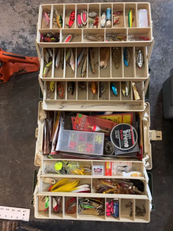 Fully Loaded Fishing Tacklebox for Pike, Walleye, Perch, White Fish