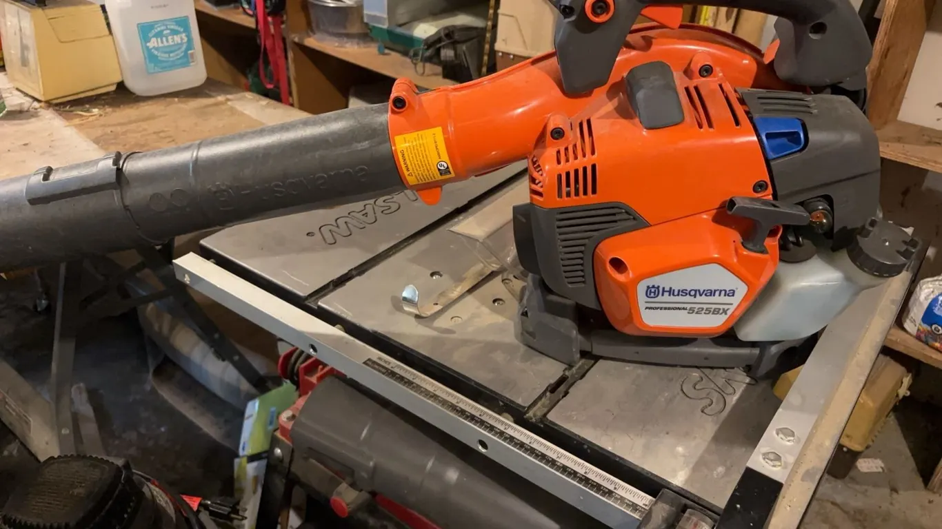 Husqvarna 525BX Professional Leaf Blower