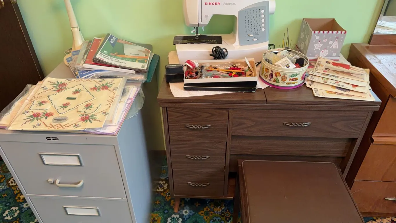 2 Sewing Machines with Filing Cabinet and Supplies