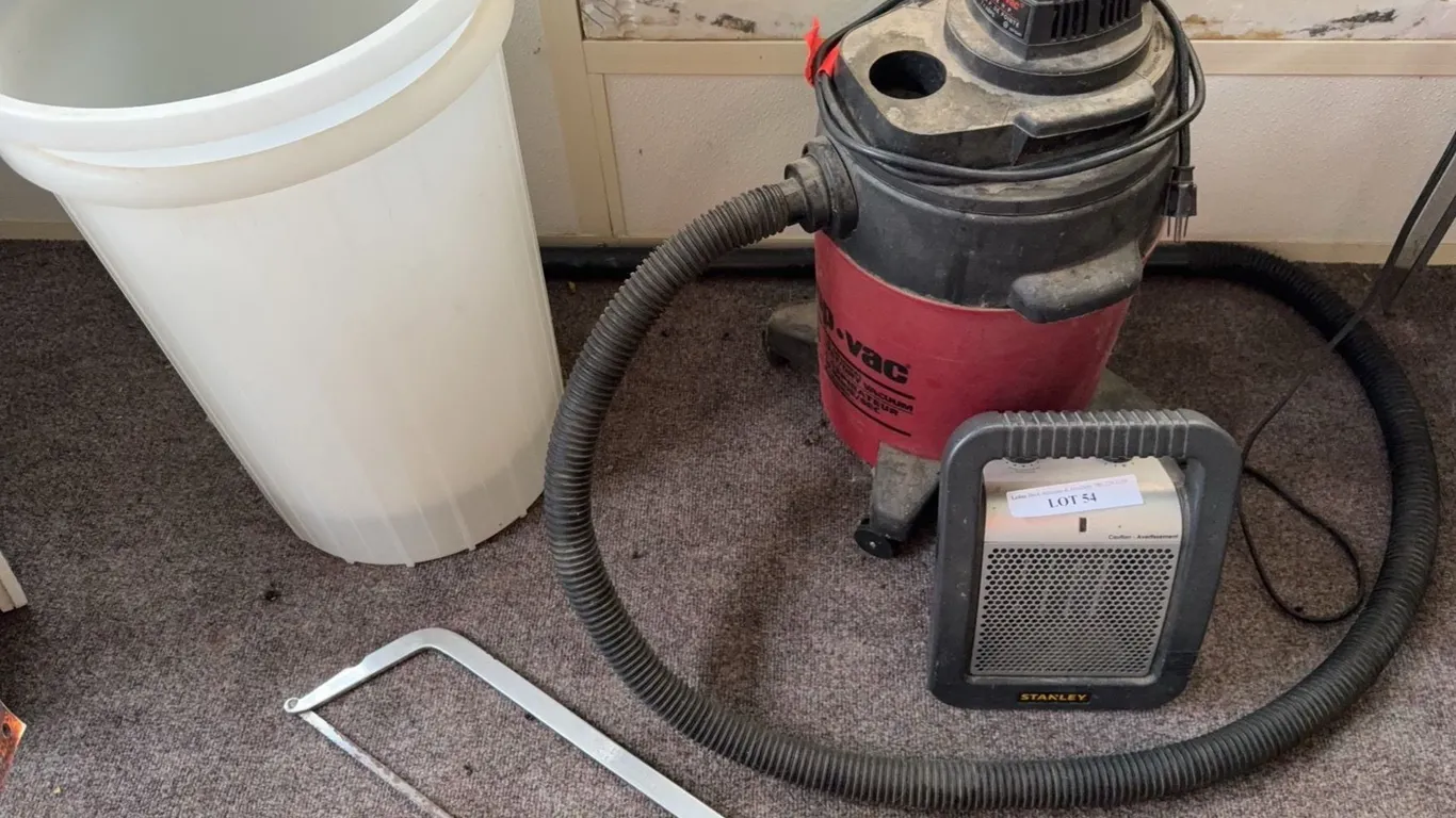 Shop-Vac, Stanley Heater, Barrel, and Hacksaw Lot