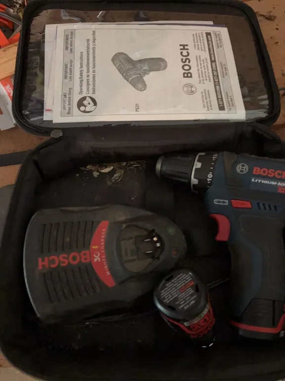 Bosch PS31 12V Max Drill With Charger Kit