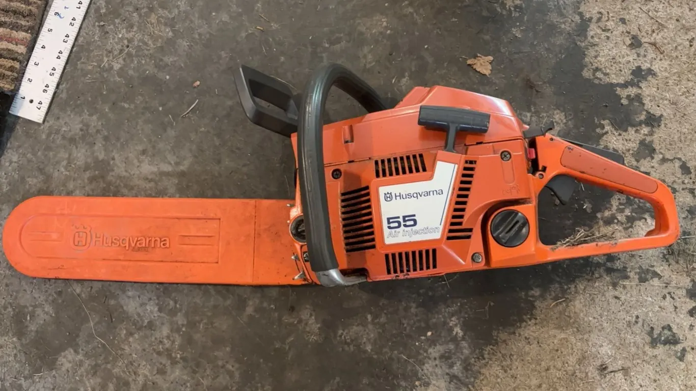 Husqvarna 55 Air Injection Chainsaw
