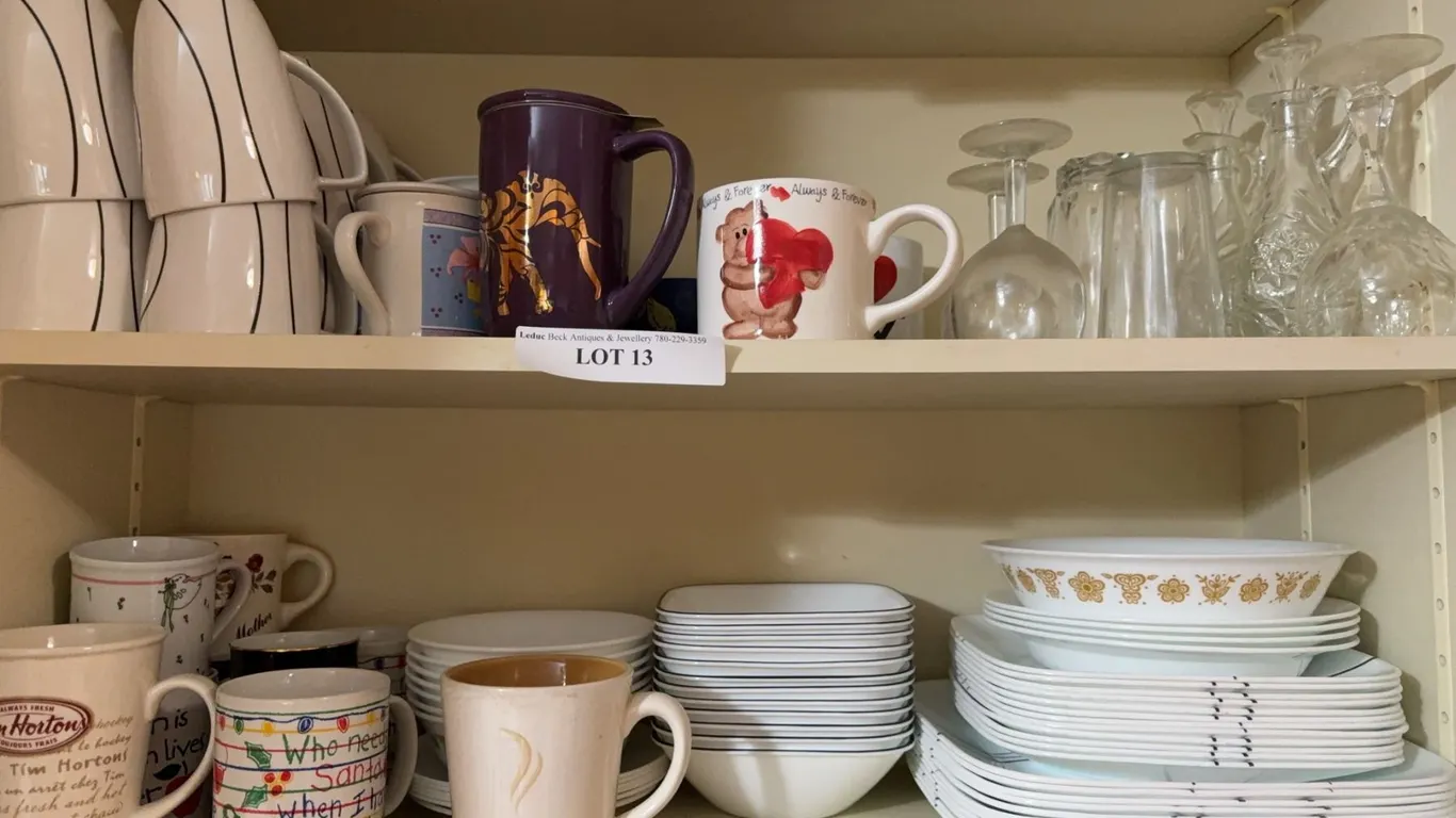 Corelle Dinnerware Set, Plates and Bowls