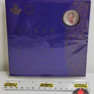 RCM Canada 2022 : $5 Fine Silver Coin : A Portrait of Queen Elizabeth II (Unopened) (99.99%)