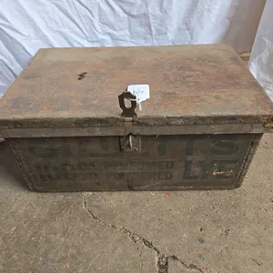 Gilbert's Perfumed Powder Lye Box