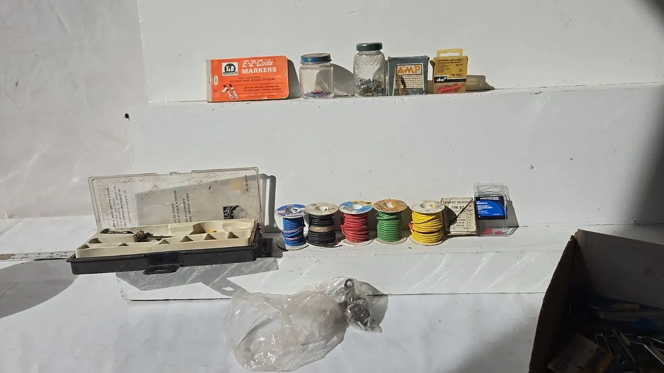 Variety of wire & terminals