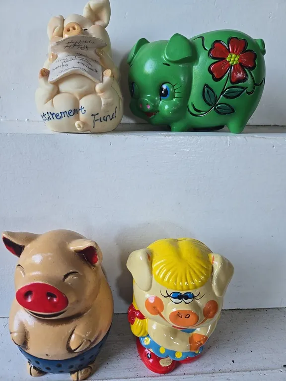 4 - Ceramic Piggy Banks