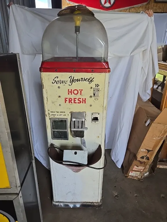 Popcorn Vending Machine - 10c, not working