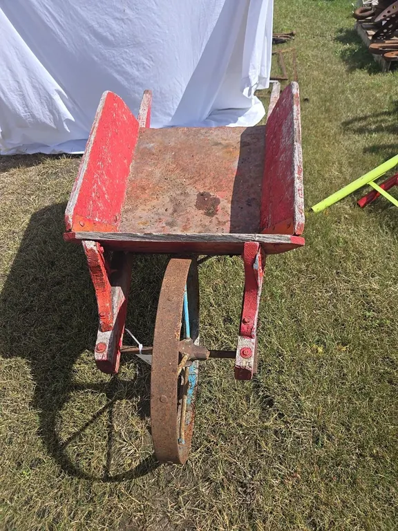 Wheelbarrow on steel