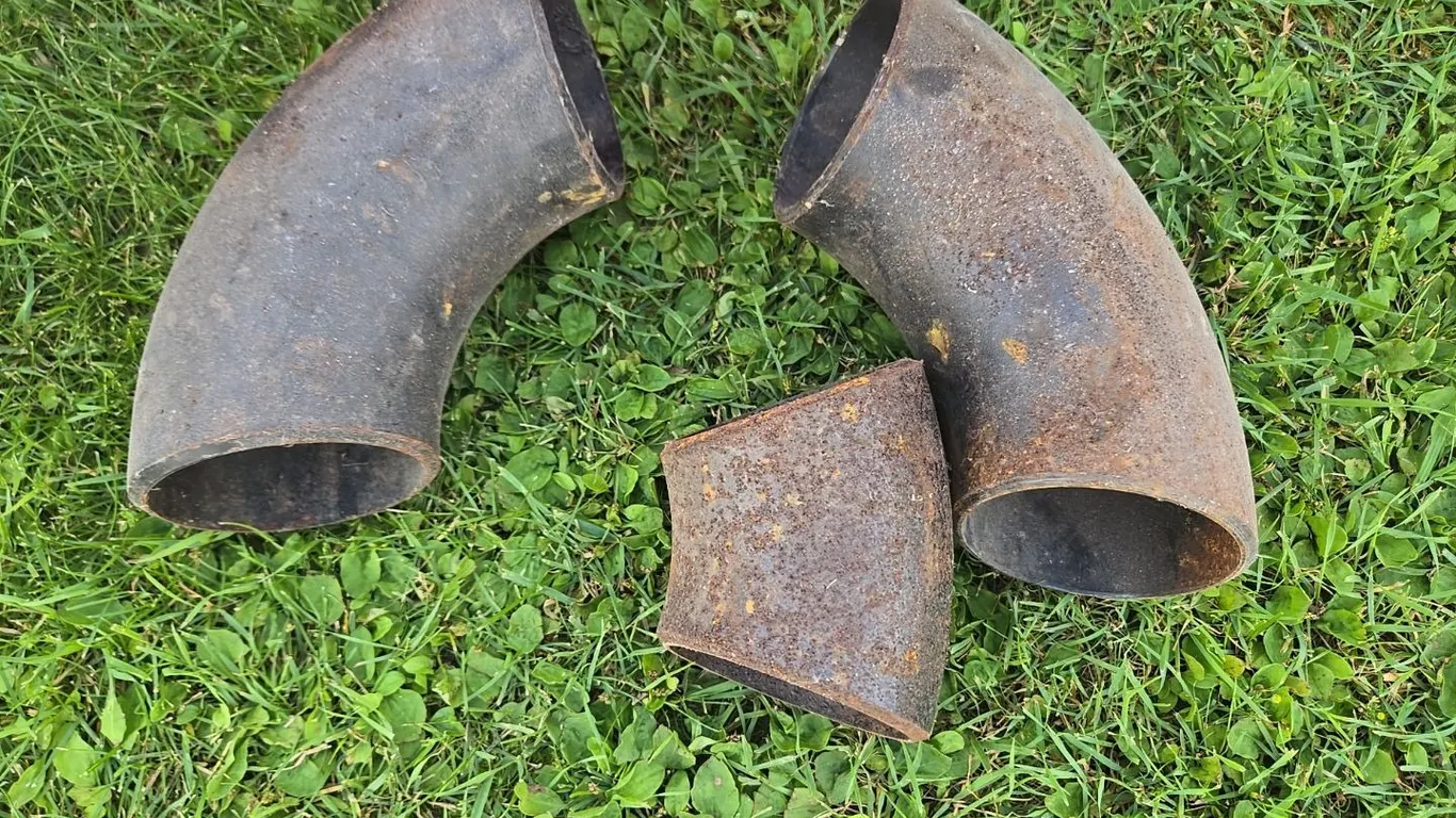 3 - 4" cast iron 90 degree