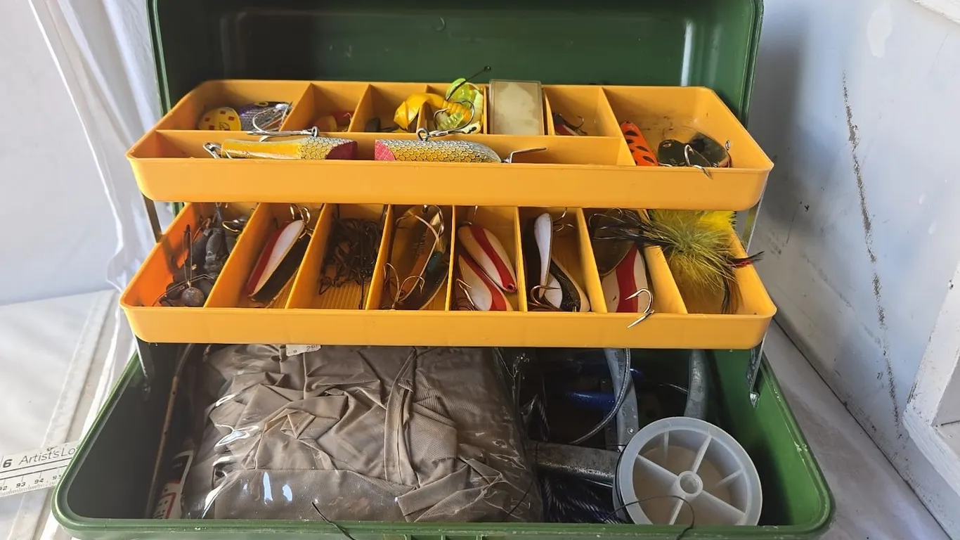 Mark II Tackle Box w/ tackle