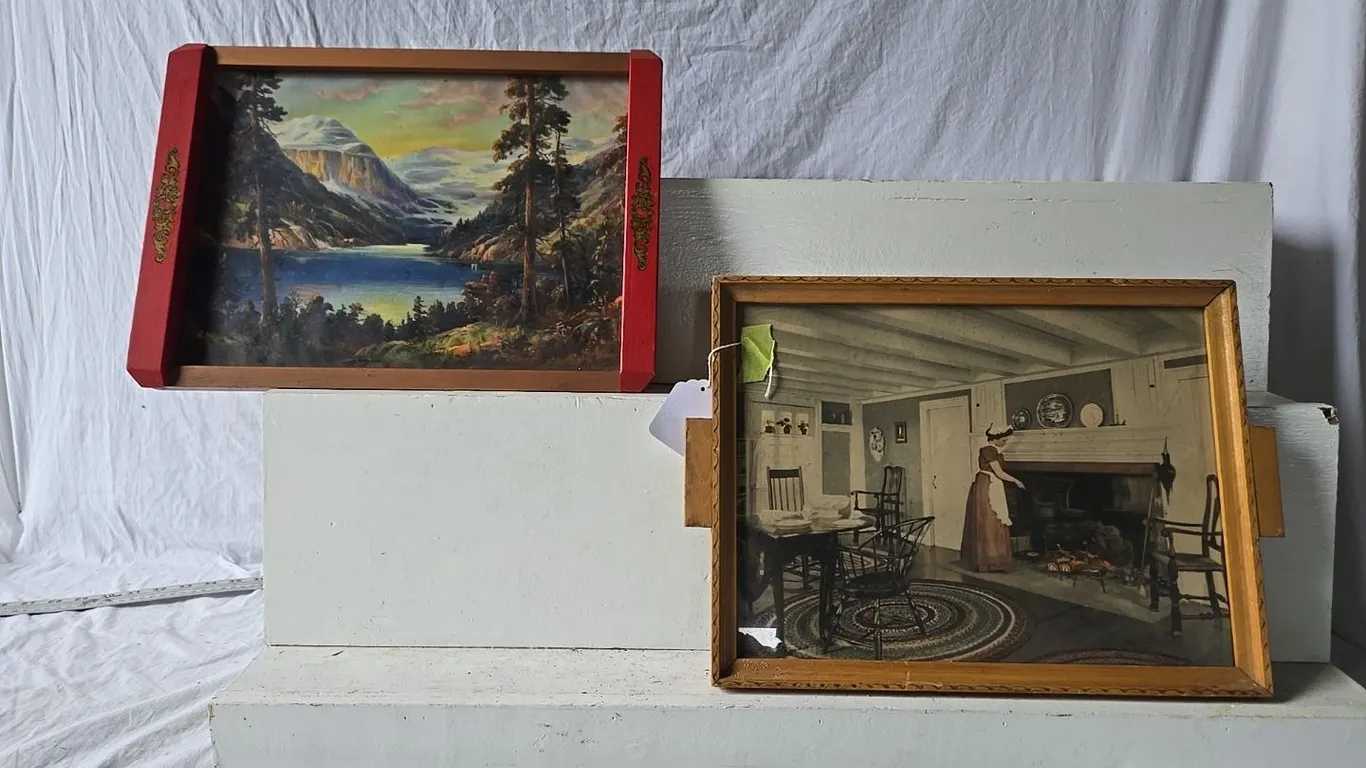 2 - Vintage Scenic Trays