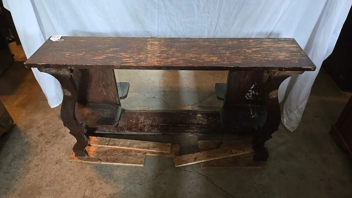 Sideboard Top w/ beveled mirror