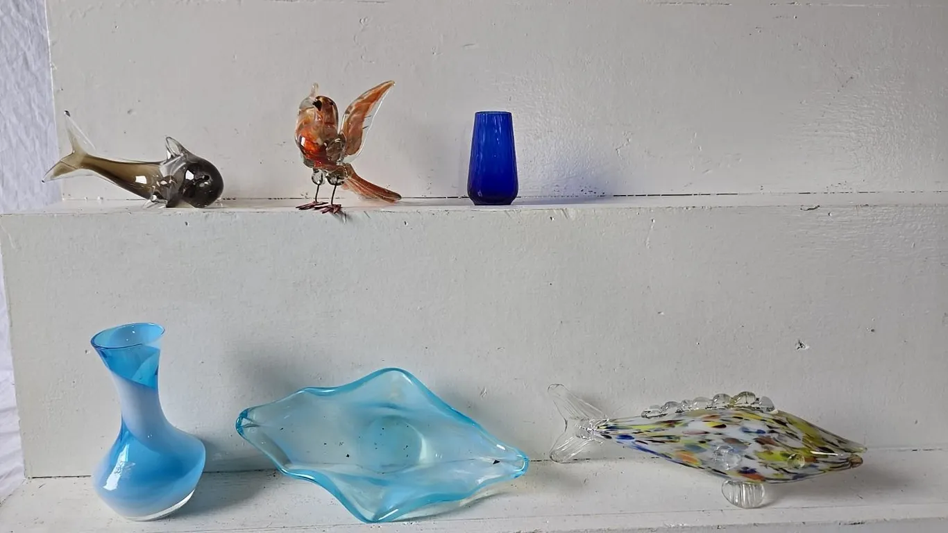 Art Glass Blown Animals & 2 Vases