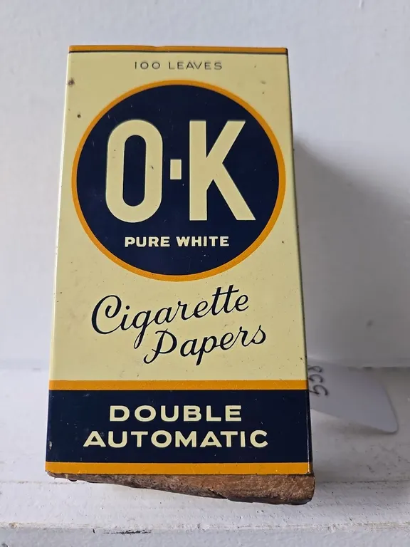 O-K Cigarettes Papers Holder