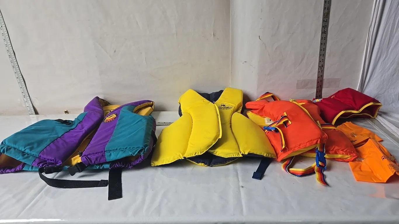 Lifejackets & Baby Lifejacket