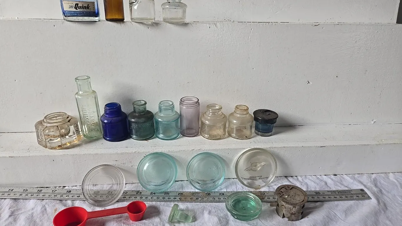 Ink Bottles & Sealer Lids