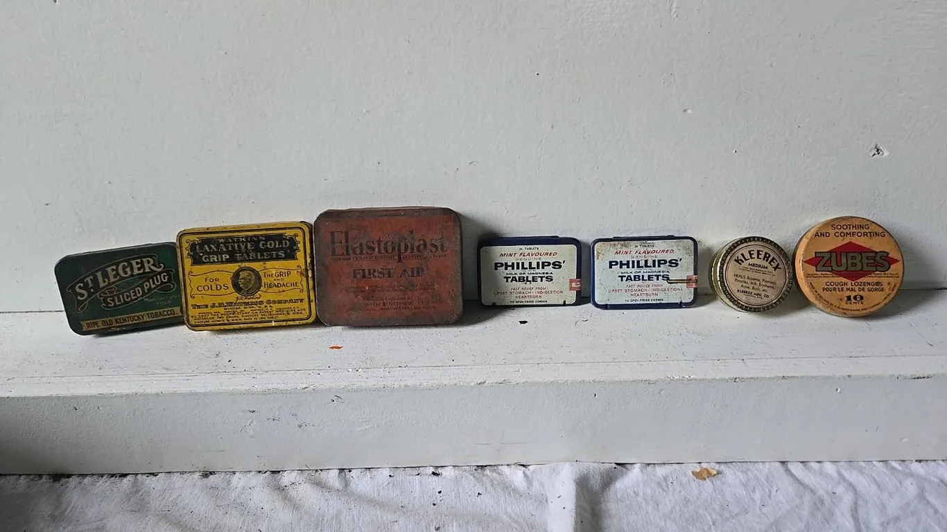 Tablet & Tobacco Tins
