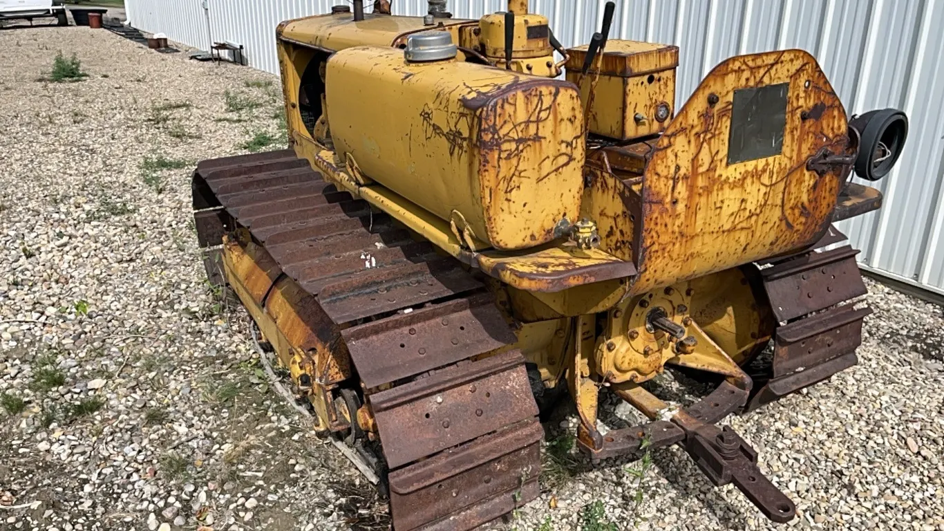Caterpillar D2 Crawler SN: 5U9942