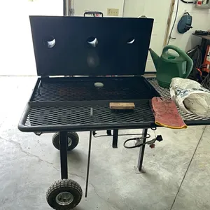 Canadian made Texas Cooker Propane BBQ with Water Tank and Chip Box