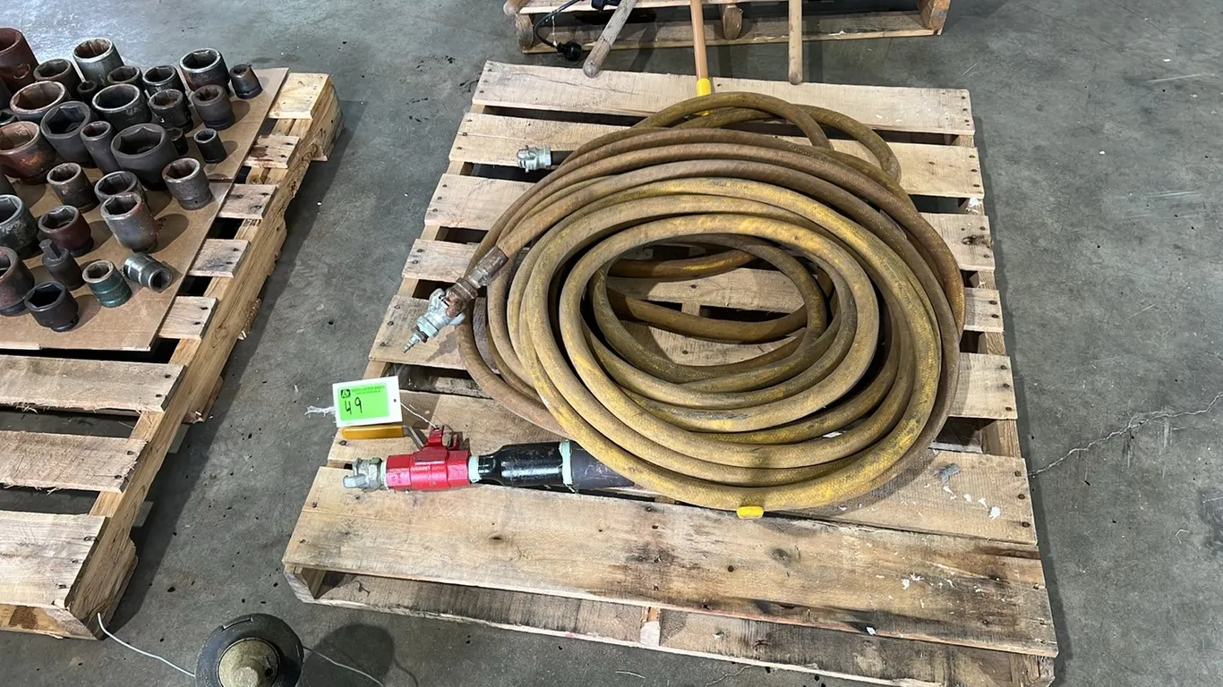 Pallet of Sand Blaster Hose and Expansion Tube