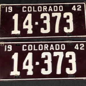 PAIR 1942 COLORADO LICENSE PLATE TAGS 14-373 COLO CO