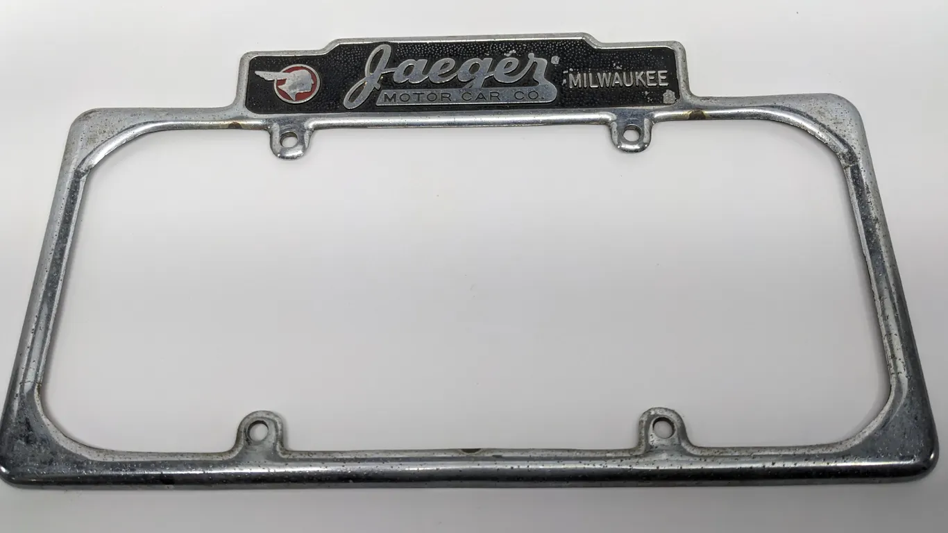 LICENSE PLATE FRAME JAEGER MOTOR CAR CO PONTIAC MILWAUKEE (WISCONSIN WI WIS)