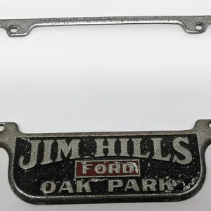 LICENSE PLATE FRAME JIM HILLS FORD OAK PARK (ILLINOIS IL ILL)