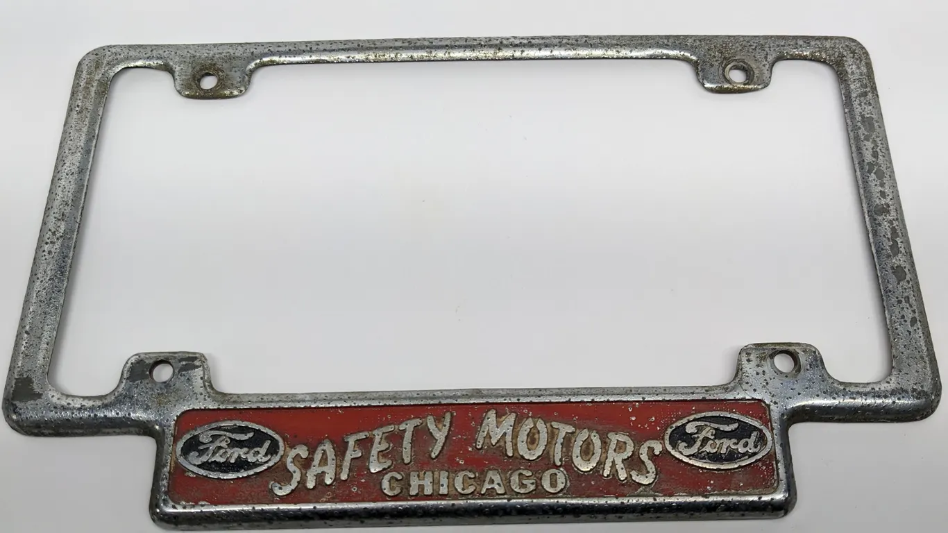 LICENSE PLATE FRAME SAFETY MOTORS FORD CHICAGO ILLINOIS IL ILL
