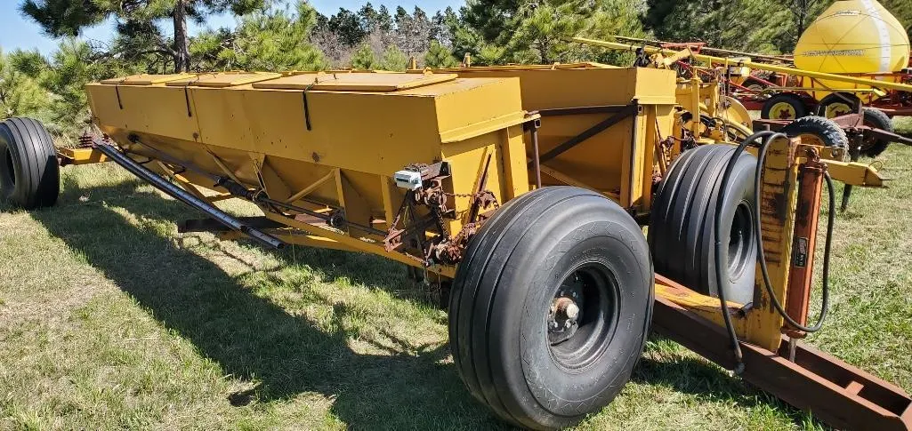 Barber Fertilizer Spreader