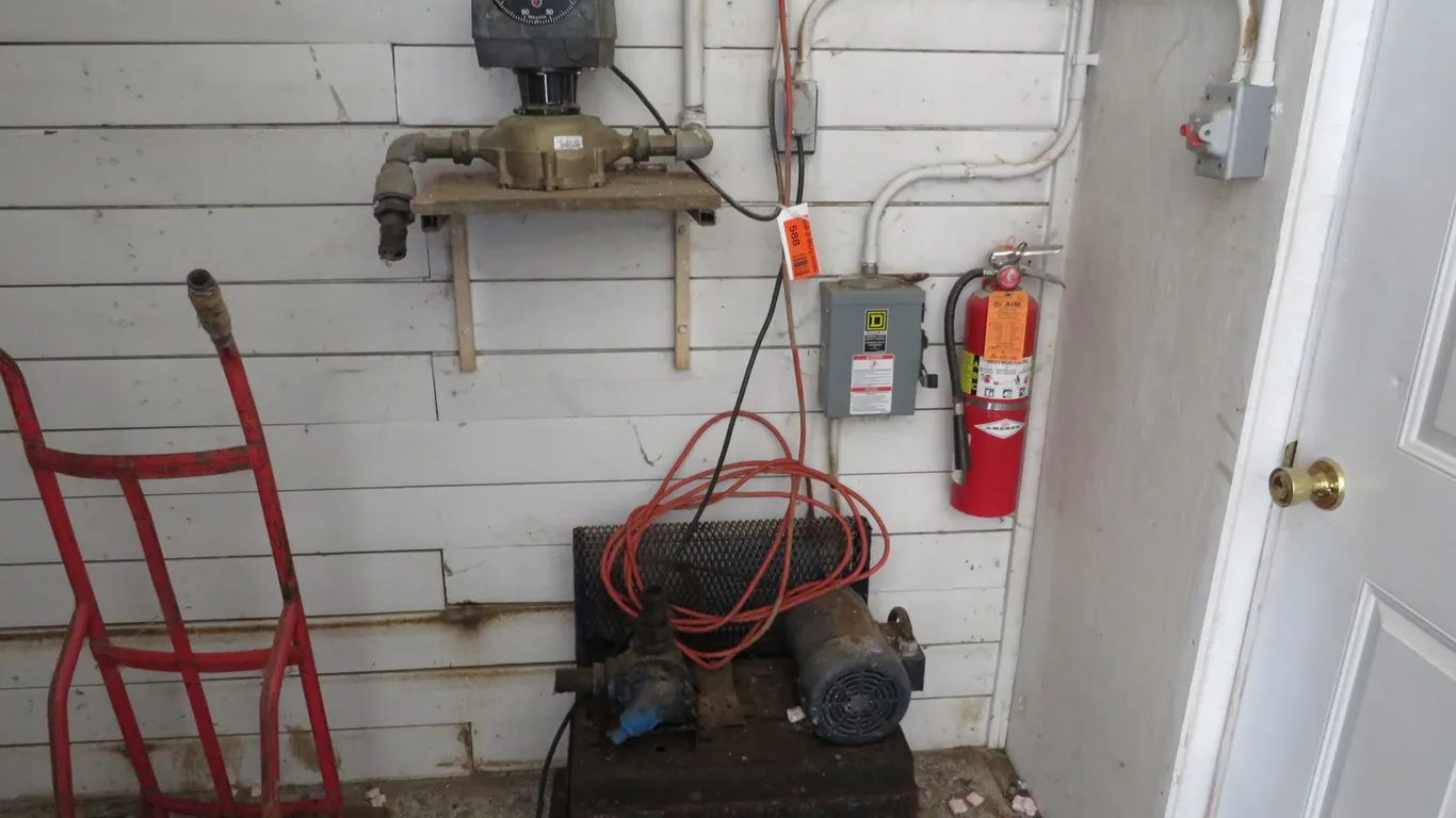 Pump and Meter For Liquid Feed
