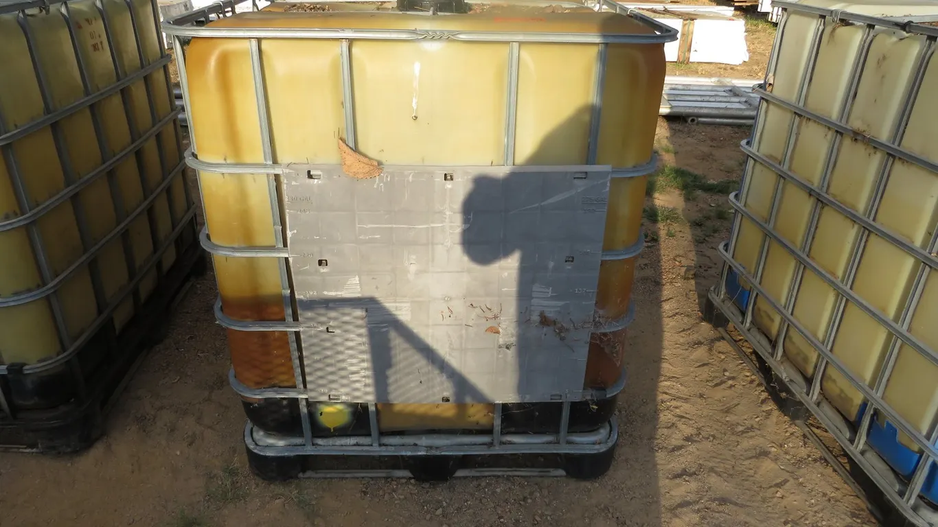 Plastic Tote Used for Waste Oil