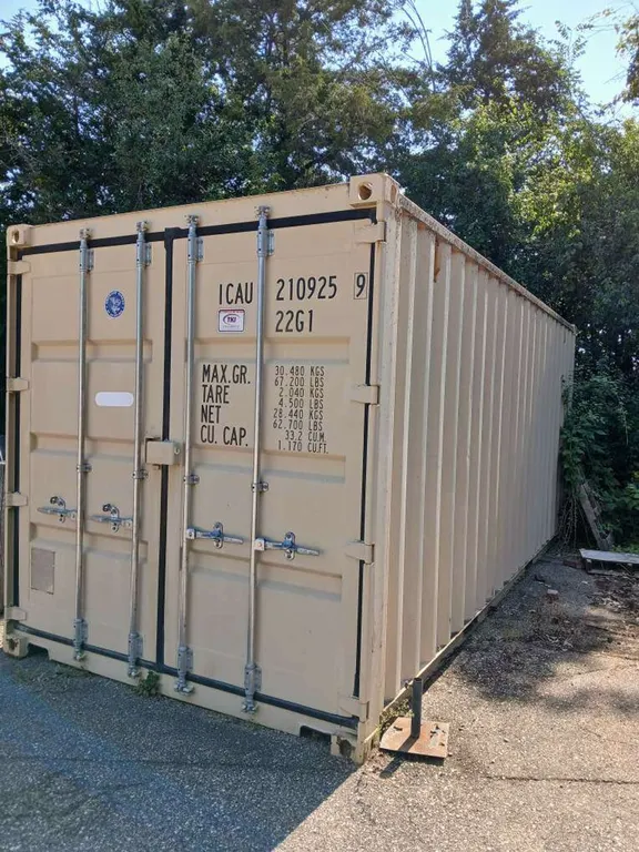 20' Sea Container