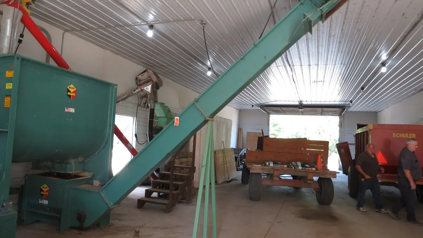 Scott Equipment 20' Feed Conveyor